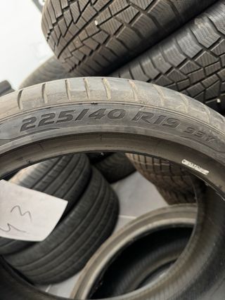 Neumáticos Pirelli 225/40 R19