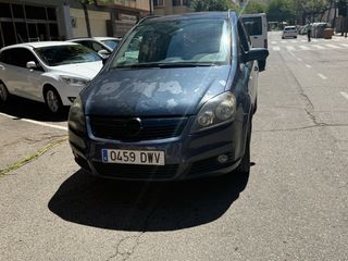Opl Zafira B 2006