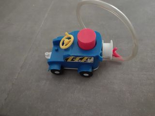 Avión Caillou Juguete