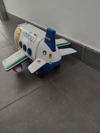 Avión Caillou Juguete