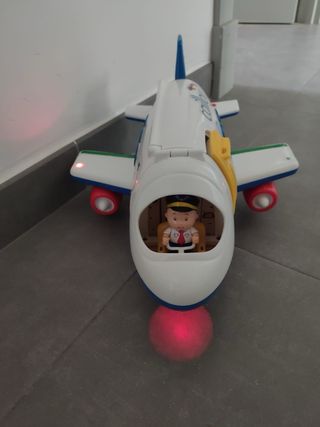 Avión Caillou Juguete