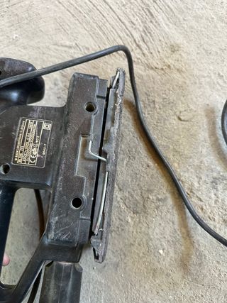 Lijadora eléctrica Black Decker 135W