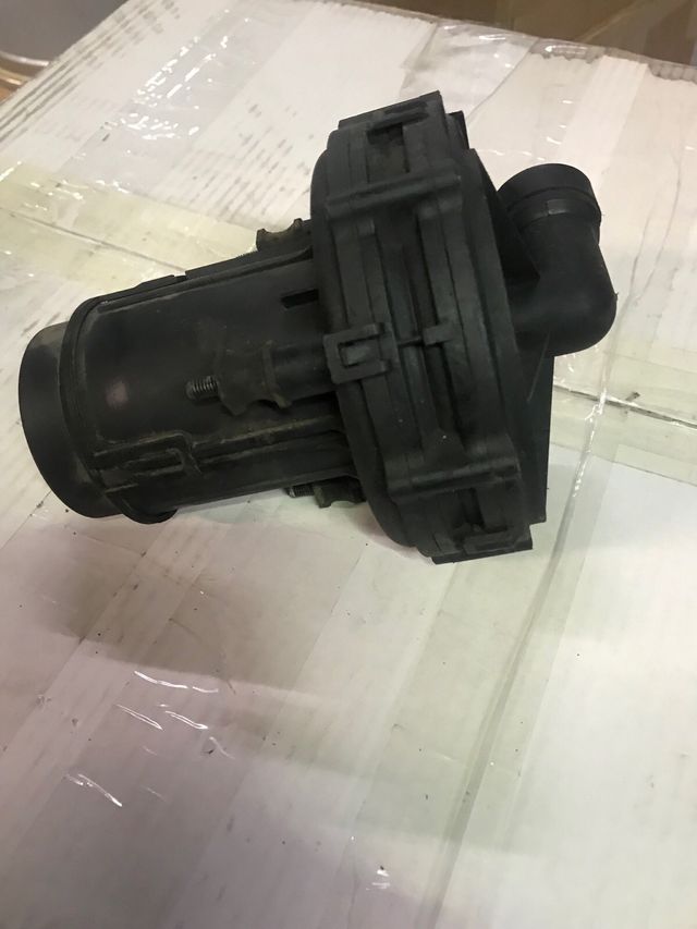 Bomba de aire golf mk4