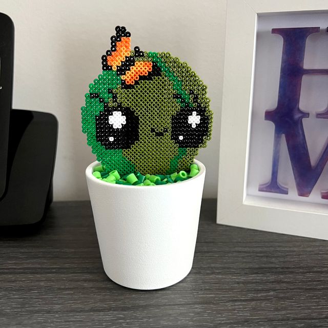 Planta cactus kawaii Hama Beads