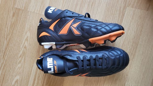 Zapatillas KELME fútbol 
