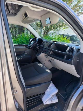 Volkswagen Caravelle 2018