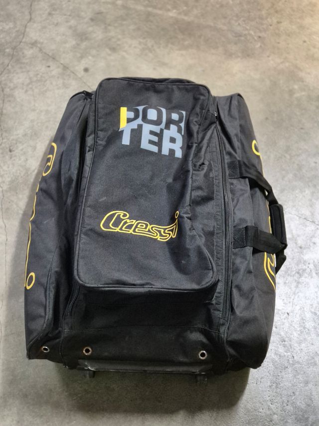 Bolsa Cressi submarinismo con ruedas