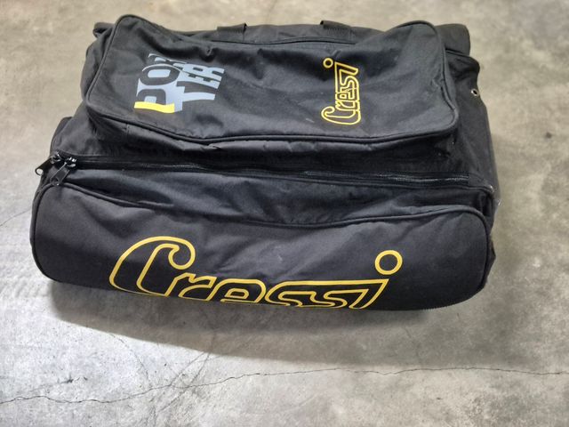 Bolsa Cressi submarinismo con ruedas