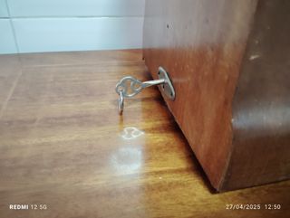 Maquina de coser alfa, como nueva ,urge venta