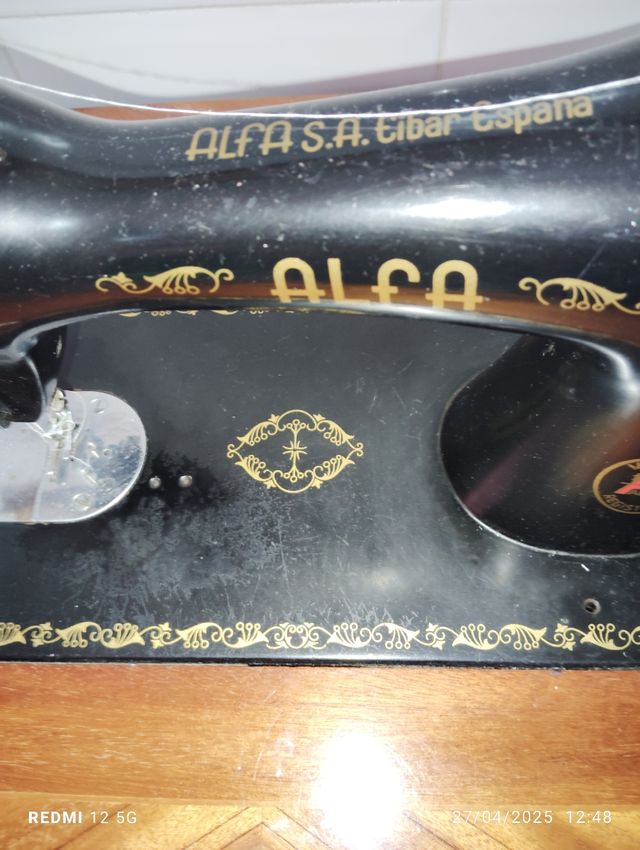 Maquina de coser alfa, como nueva ,solo hoy, 110