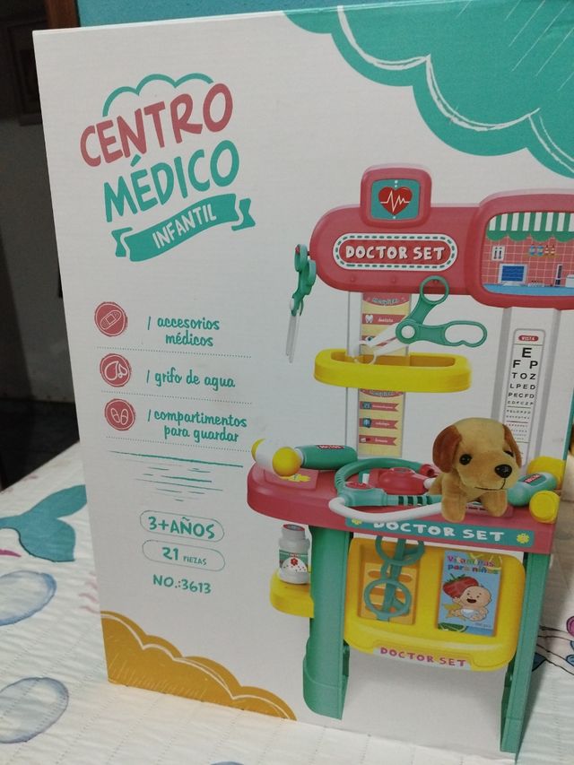 Centro Médico Infantil - 21 piezas