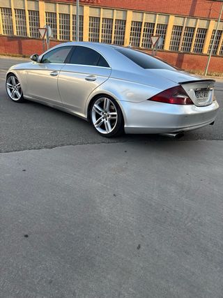 Mercedes-Benz Clase CLS 2006 ETIQUETA B