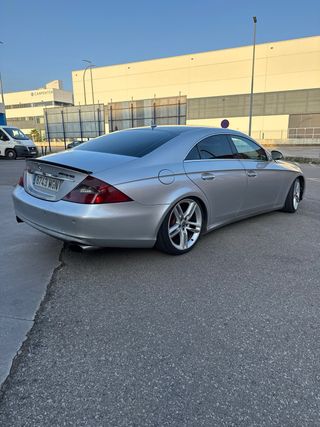 Mercedes-Benz Clase CLS 2006 ETIQUETA B