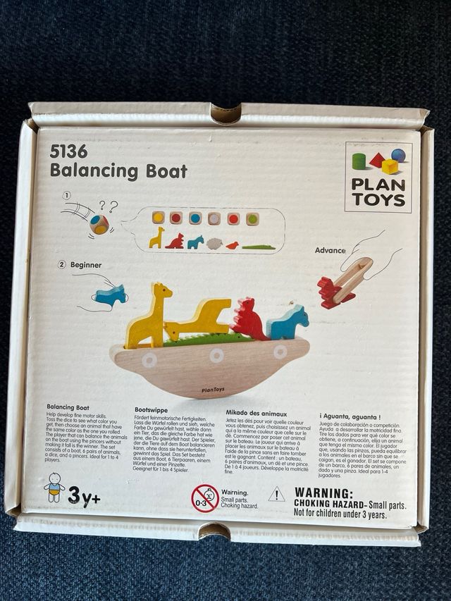 Balancing boat PLAN TOYS  NUEVO!!!