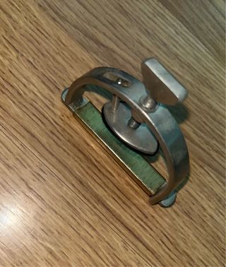 Cejilla de guitarra antigua