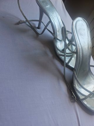 Sandalia  bastantes usadas  Ideal para bodas