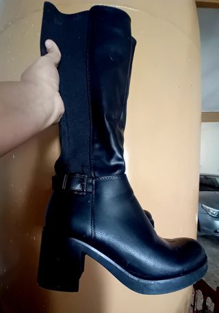 Botas negras mujer tacón