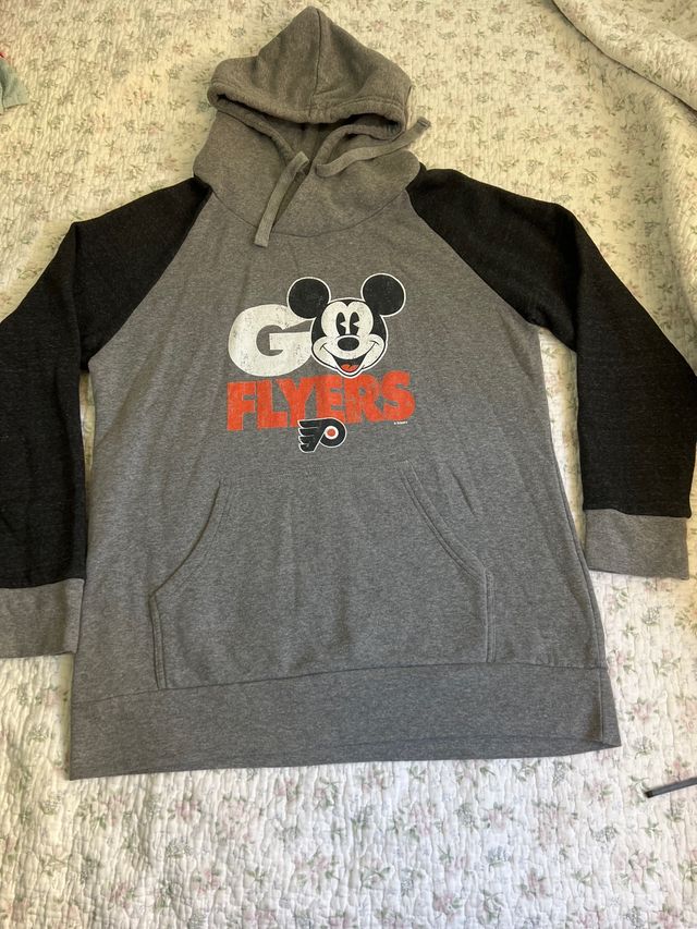 Sudadera Flyers talla XL micky mouse