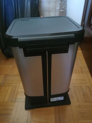 Cubo basura 20L
