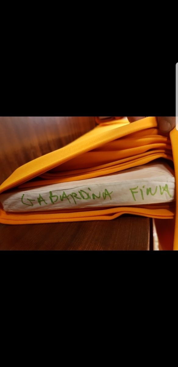 Gabardina Fina Naranja.