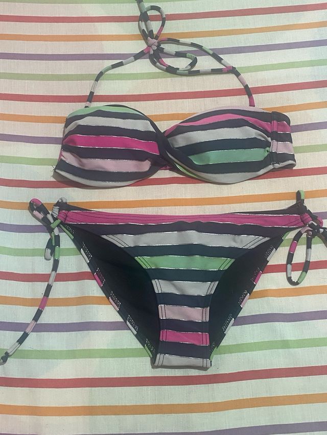 Lote 1 bikini rayas y 2 braguitas T36/38
