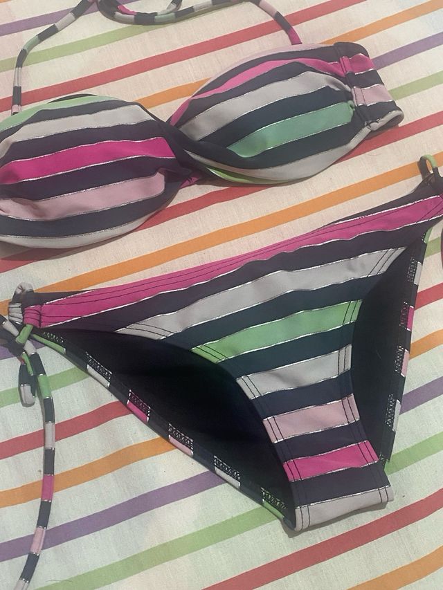 Lote 1 bikini rayas y 2 braguitas T36/38