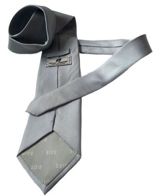 Corbata Plateada de Pura Seda