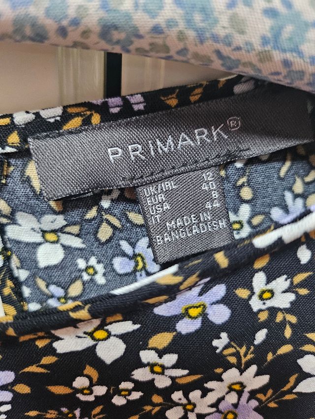 Blusa Primark floral multicolor talla 40