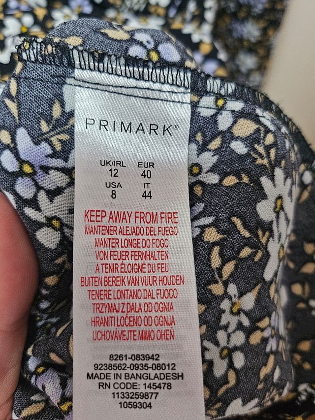 Blusa Primark floral multicolor talla 40