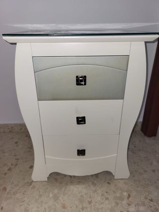 Mesita noche 3 cajones blanca