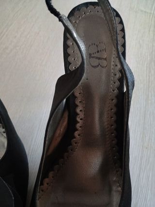 Zapatos tacón negros