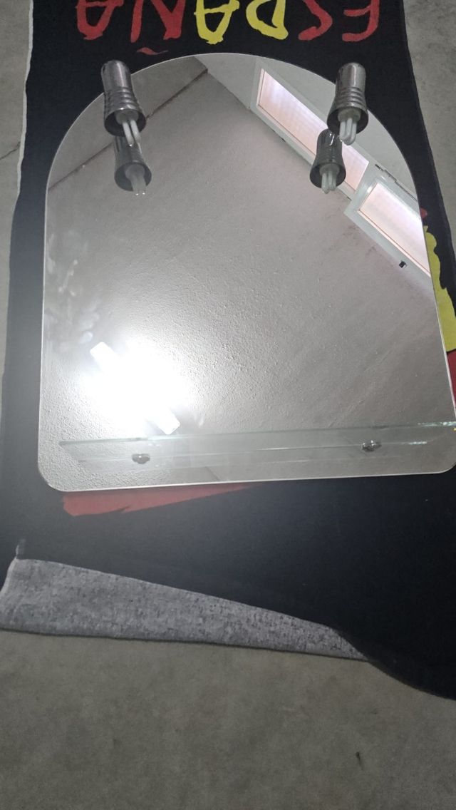 Espejo baño con luz - Moderno