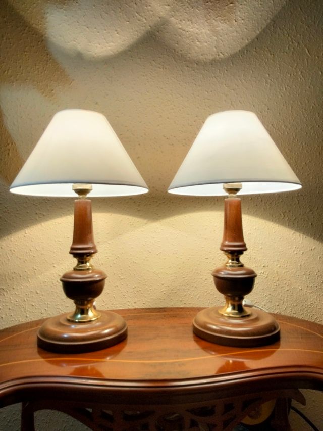 SPETTACOLARI LAMPADE DA TAVOLO IN LEGNO DI BRONZO