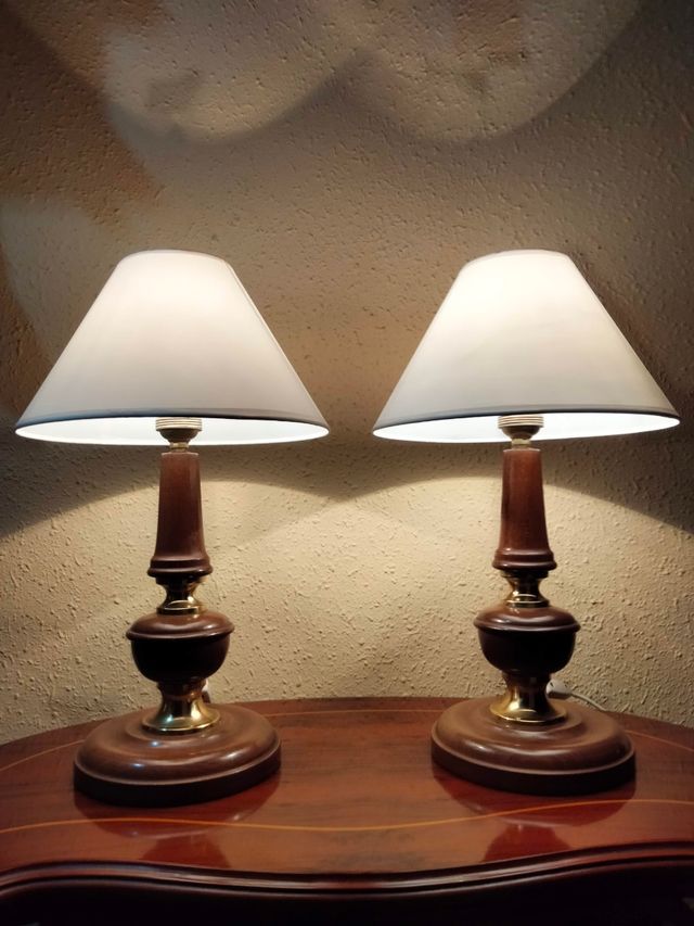 SPETTACOLARI LAMPADE DA TAVOLO IN LEGNO DI BRONZO