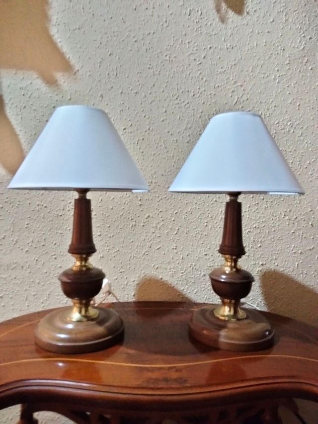 SPETTACOLARI LAMPADE DA TAVOLO IN LEGNO DI BRONZO