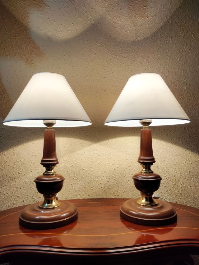 SPETTACOLARI LAMPADE DA TAVOLO IN LEGNO DI BRONZO