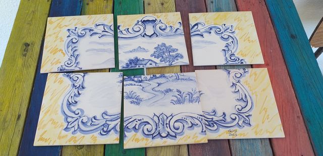 Painel de azulejos pintados á mão