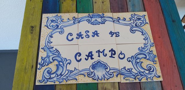 Painel de azulejos pintados á mão