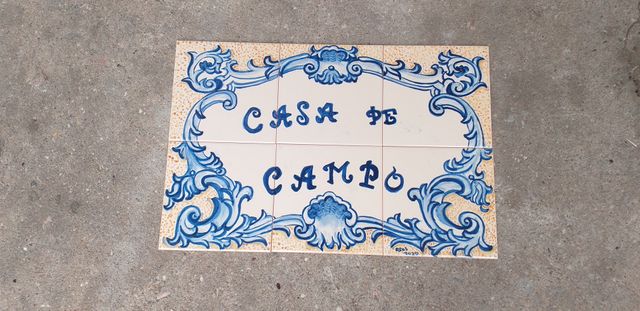 Painel de azulejos pintados á mão