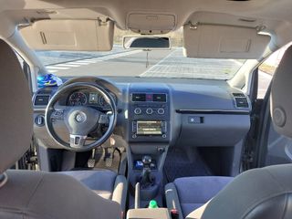 Volkswagen Touran 2013