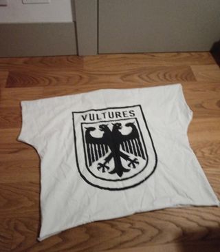 Camiseta Vultures Kanye West Blanca