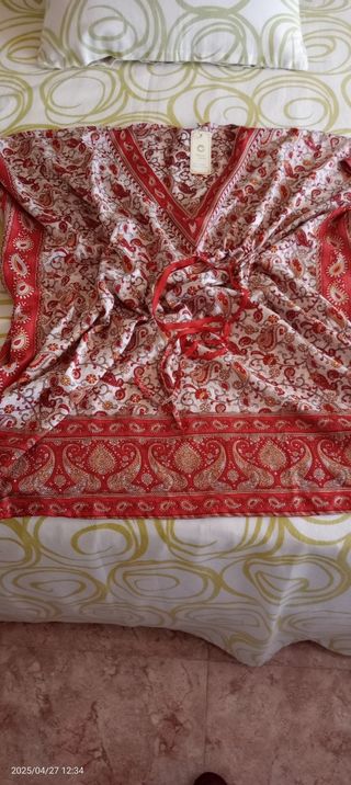 Caftán rojo y blanco - Talla (2XL)