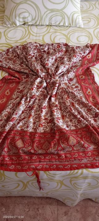 Caftán rojo y blanco - Talla (2XL)