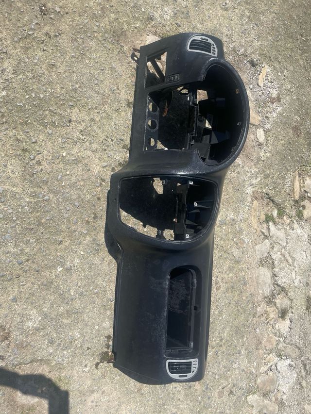 Salpicadero Saxo VTS 16v