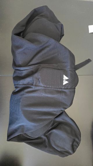 Pantalón y camiseta fútbol americano