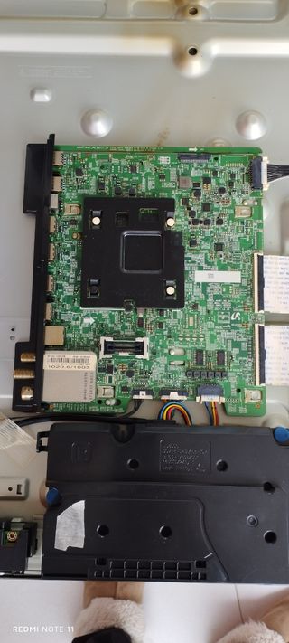 Despiece TV Samsung UE49NU8075TXXC