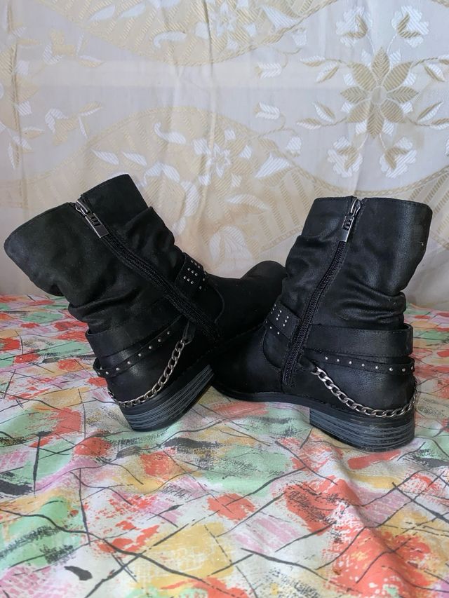 Botas negras mujer