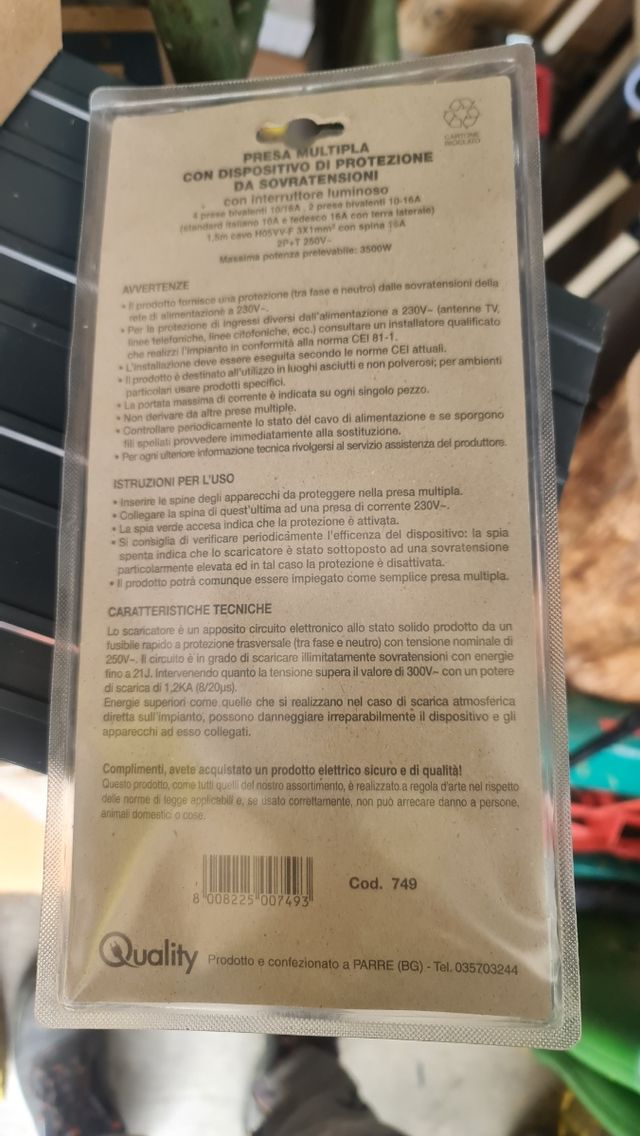 Presa multipla 2 prese azzurra nuova