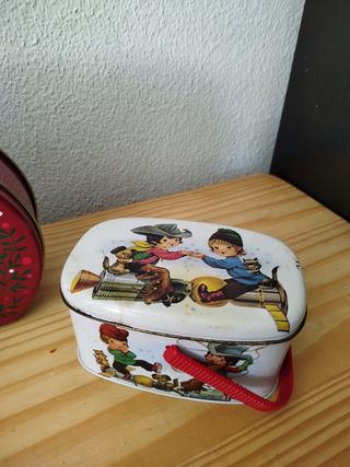 3 Cajas metálicas por 4€
