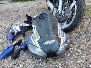 Yamaha R6 - Moto deportiva